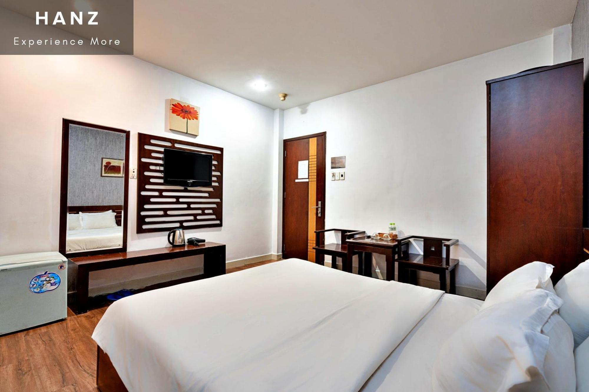 HANZ Front Hotel Meraki 198 Bui Vien Hô Chi Minh-Ville Extérieur photo